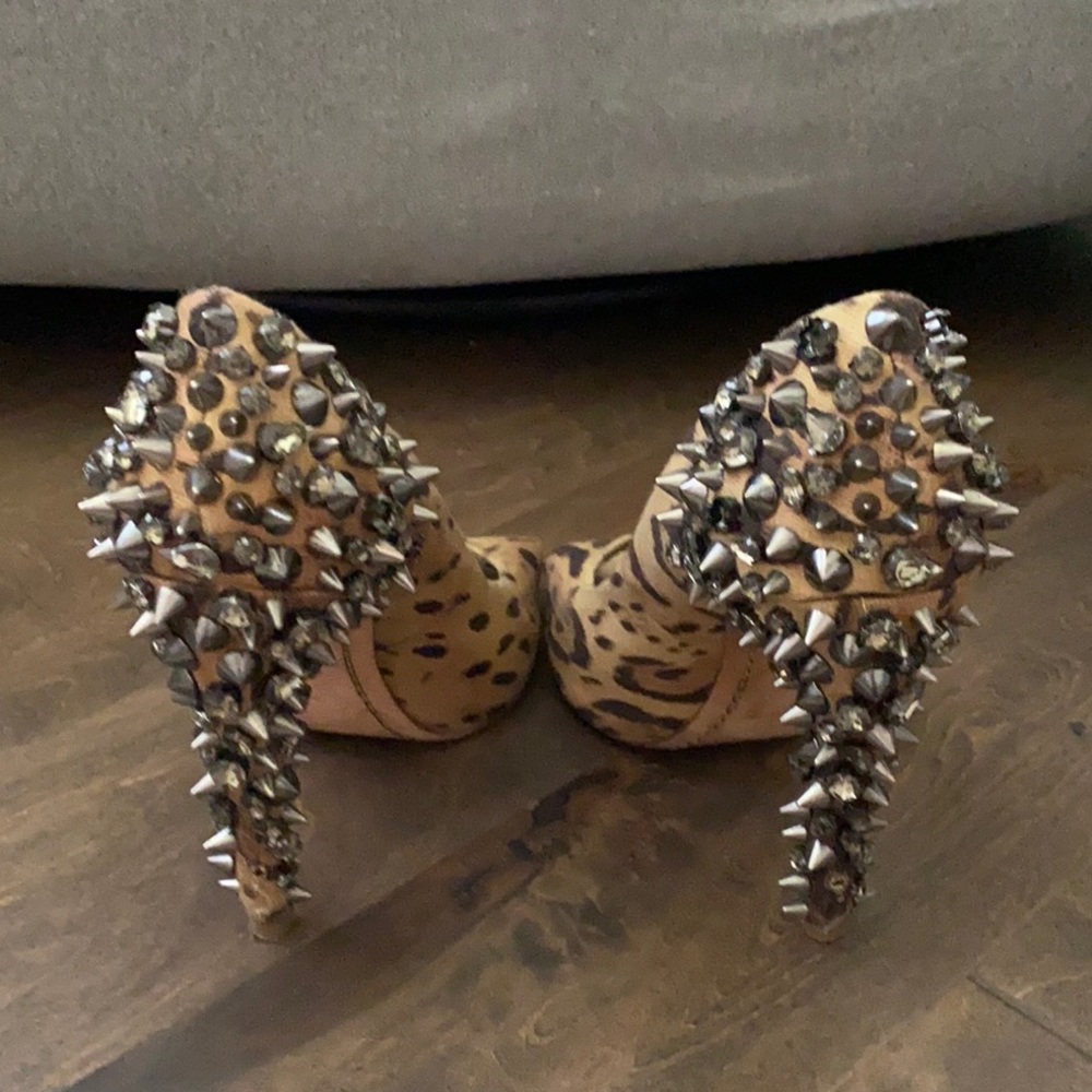 Sam Edelman Leopard Spiked heels